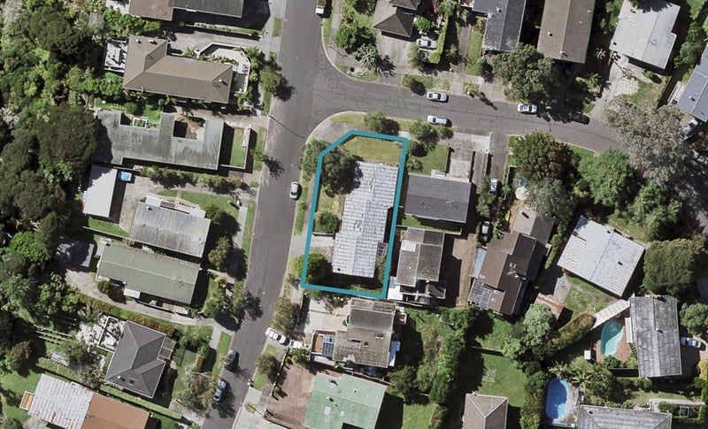 2/16 Thatcher Street, Mission Bay, Auckland - Carousel 1