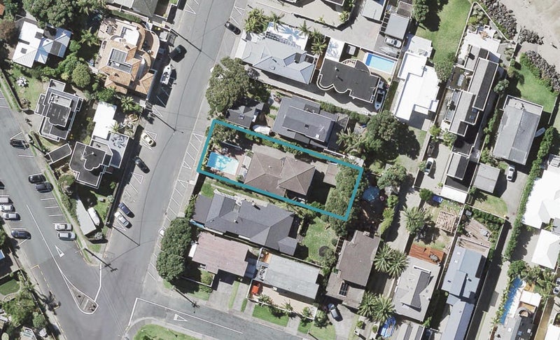 49 Milford Road, Milford, Auckland - Carousel 1