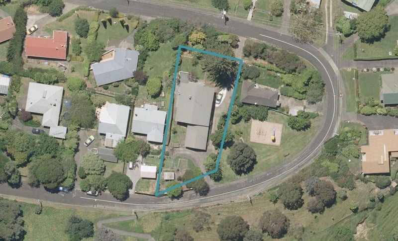 32 Webb Road, Durie Hill, Whanganui - Carousel 1