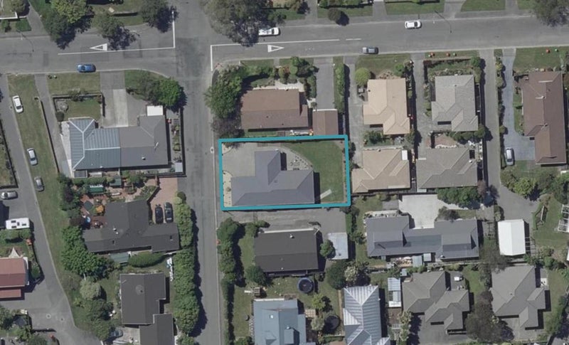 20 Mauger Drive, Heathcote Valley, Christchurch - Carousel 1