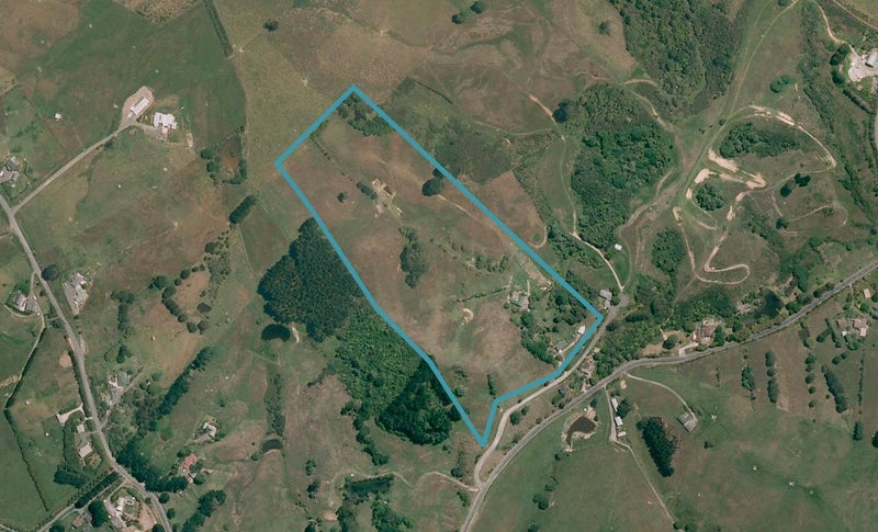 21 Windmill Glen Road, Albany - Carousel 1