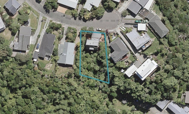 11 Fantail Grove, Belmont, Lower Hutt - Carousel 1