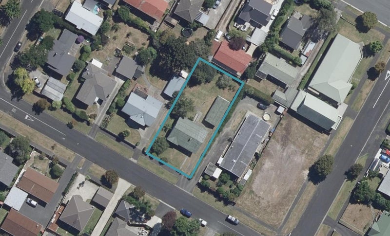6 Hinau Street, Maeroa, Hamilton - Carousel 1