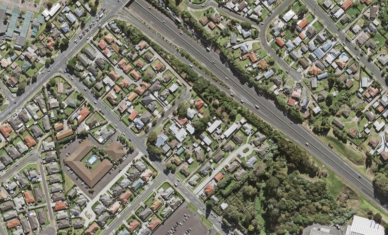 6B Colin Street, Mangere, Auckland - Carousel 1