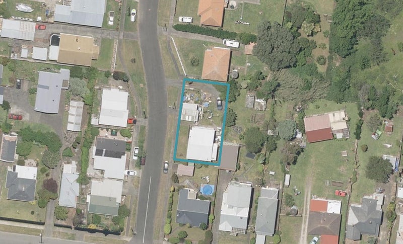 2 Gunn Street, Gonville, Whanganui - Carousel 1