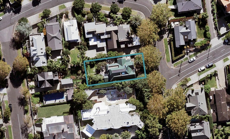42 Herne Bay Road, Herne Bay, Auckland - Carousel 1