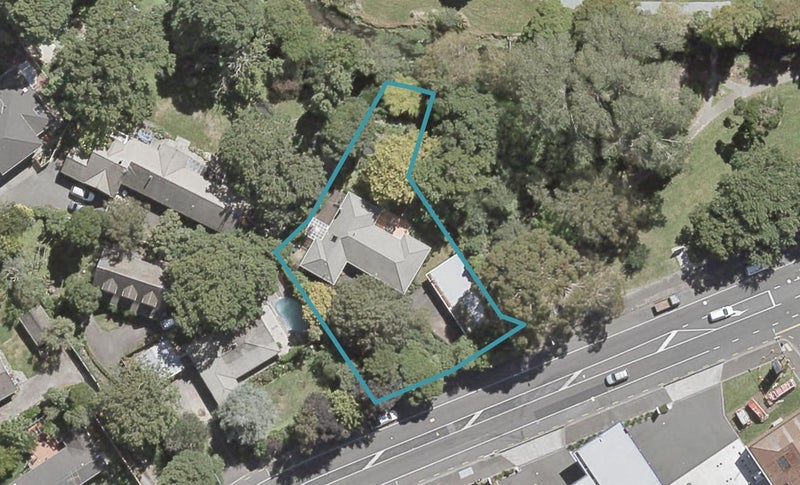 443 Fergusson Drive, Heretaunga, Upper Hutt - Carousel 1