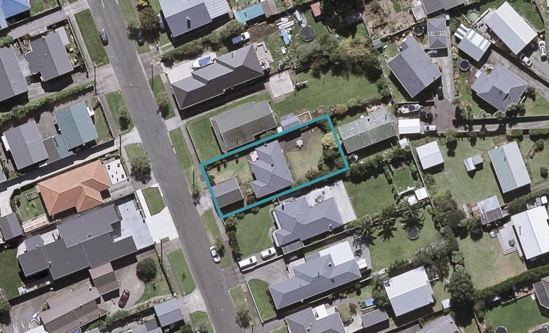 13 Ropiha Street, Fitzroy, New Plymouth - Carousel 1