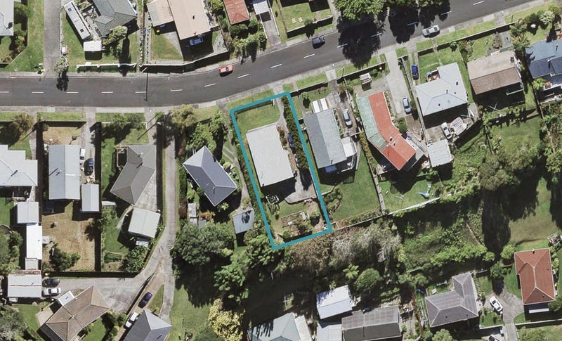 31 Helena Street, Massey, Auckland - Carousel 1