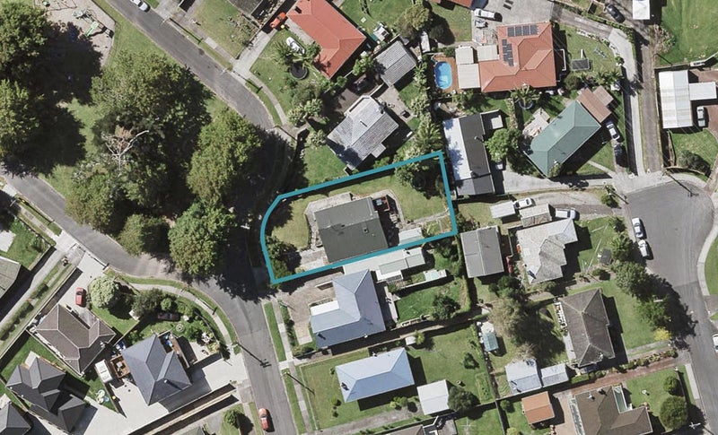 19 Pandora Place, Pakuranga, Auckland - Carousel 1