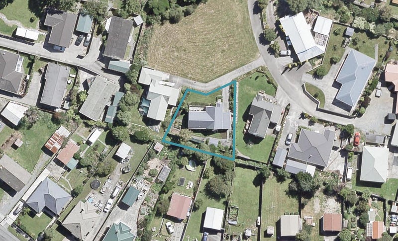 22 Glenbrook Grove, Naenae, Lower Hutt - Carousel 1