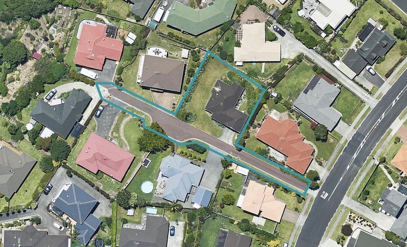 2 Village Way, Welcome Bay, Tauranga - Carousel 1
