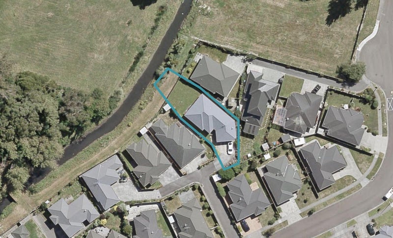 70 Leighton Avenue, Waiwhetu, Lower Hutt - Carousel 1