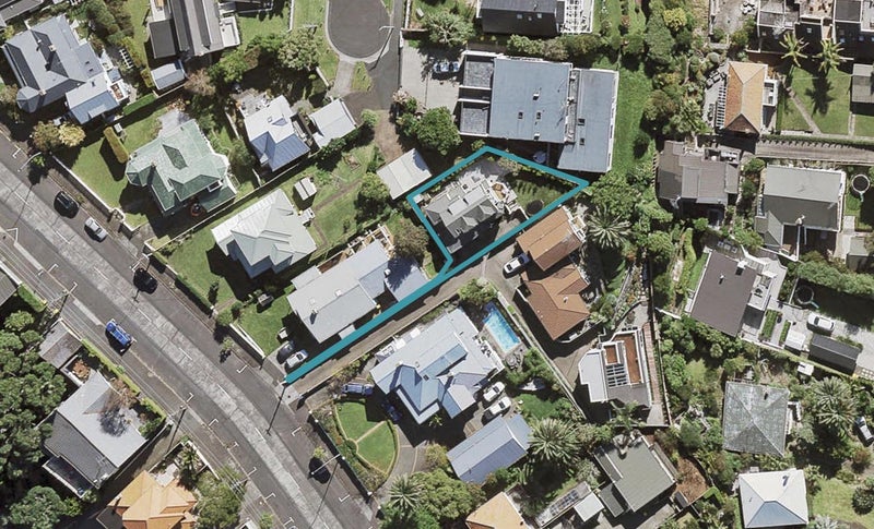 101A Queen Street, Northcote Point, Auckland - Carousel 1