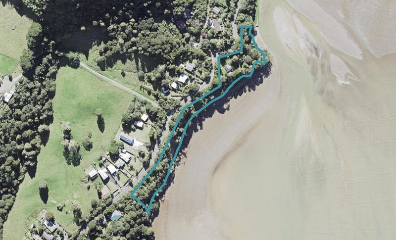 1245 Huia Road, Huia, Auckland - Carousel 1