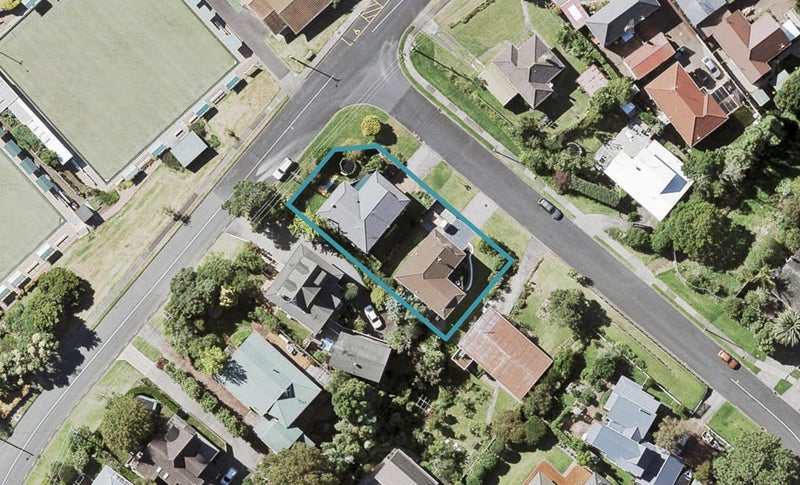 1/1 Masefield Street, Howick, Auckland - Carousel 1