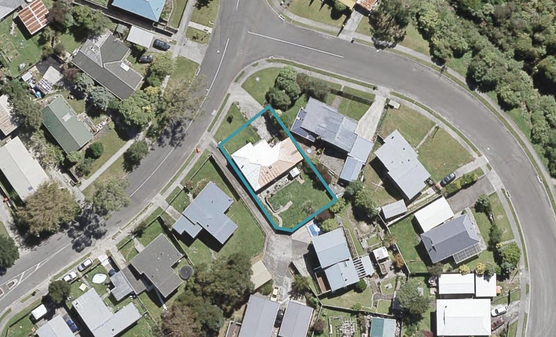 102 Norana Road, Timberlea, Upper Hutt - Carousel 1
