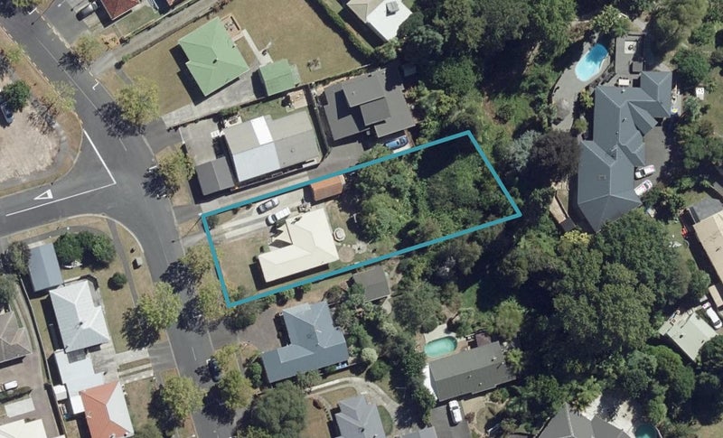 16 McNicol Street, Fairfield, Hamilton - Carousel 1