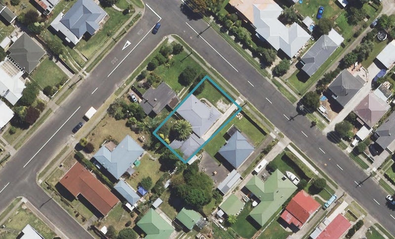 346 Aberdeen Road, Gisborne, Gisborne - Carousel 1
