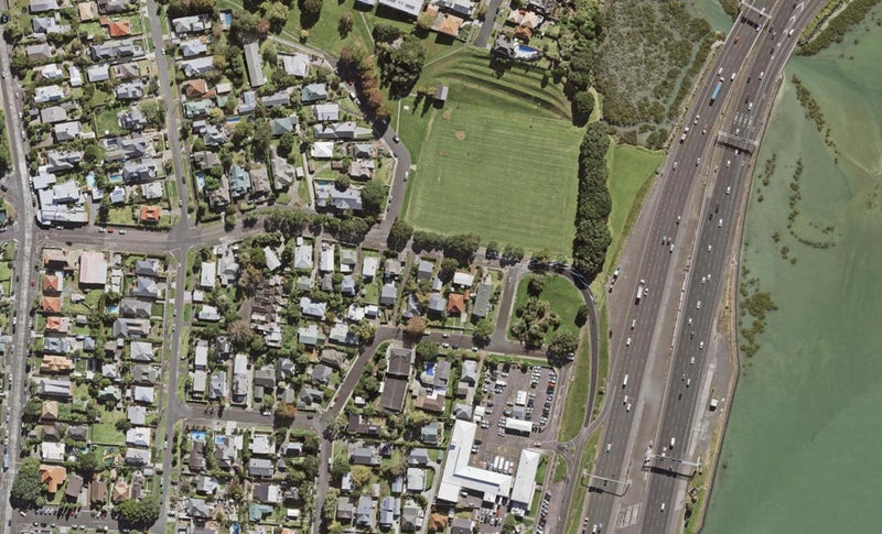 31 Stafford Road, Northcote Point, Auckland - Carousel 1