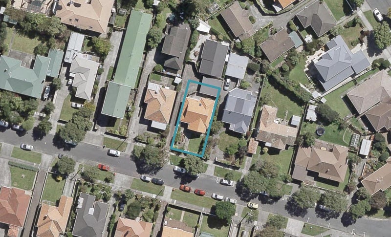 35 Mahoe Street, Hutt Central, Lower Hutt - Carousel 1