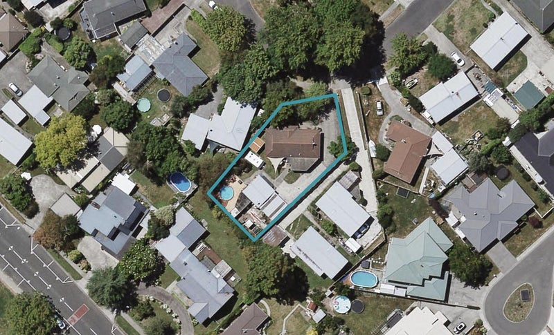 16 Symons Street, Parkvale, Hastings - Carousel 1