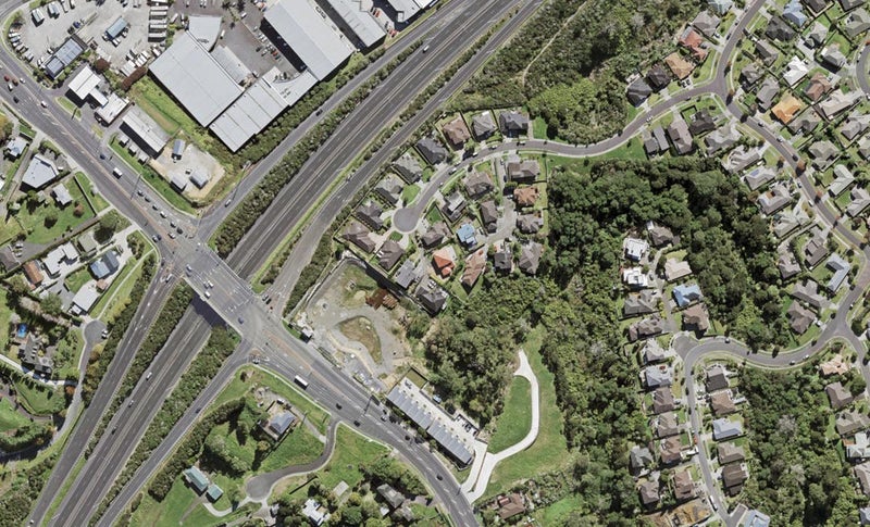 34 Spoonbill Place, Unsworth Heights, Auckland - Carousel 1