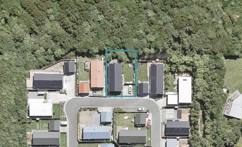 14 Otonga Heights, Maungaraki, Lower Hutt - Carousel 1