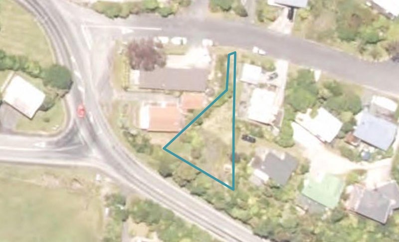 6 Johns Road, Moana, Moana - Carousel 1