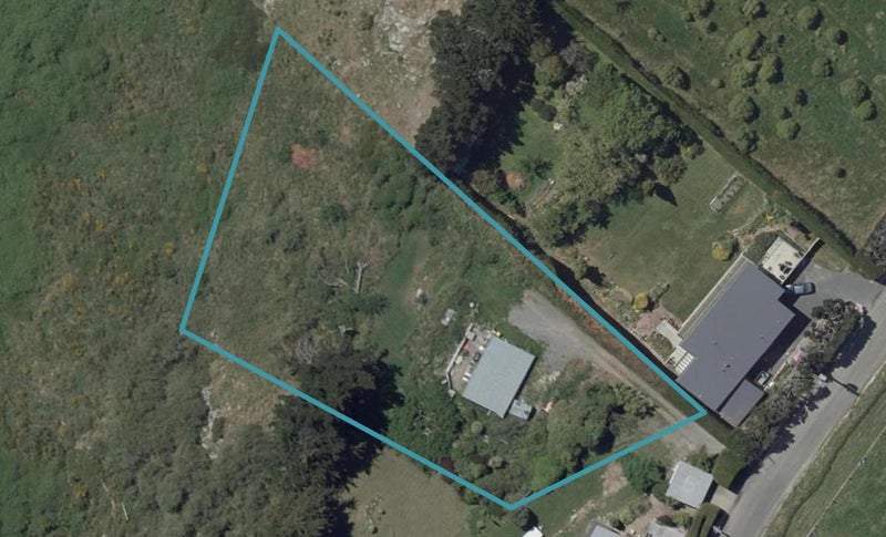 190 Moncks Spur Road, Mount Pleasant, Christchurch - Carousel 1