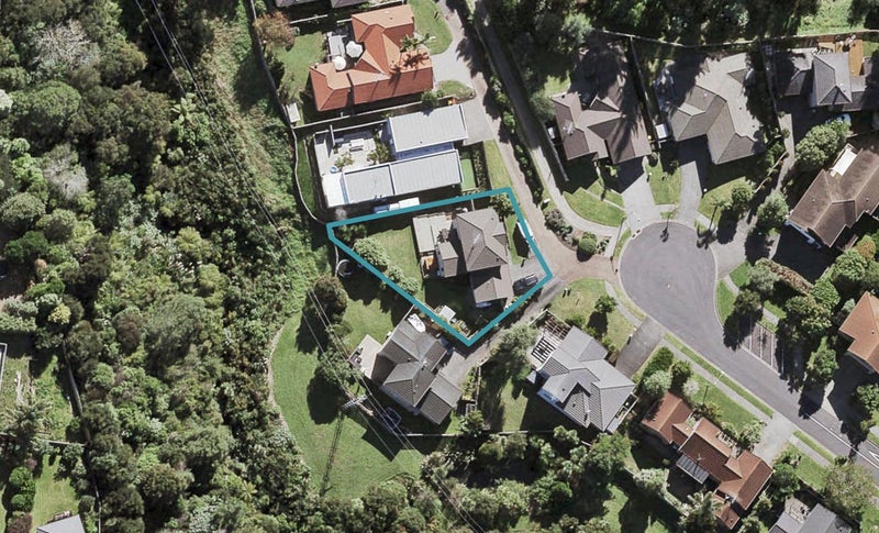 10 Maryann Place, Greenhithe, Auckland - Carousel 1