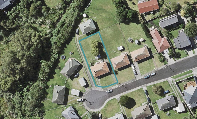 25 Corrella Road, Belmont, Auckland - Carousel 1