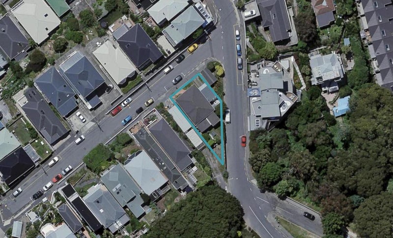 5 Shannon Street, Mount Victoria, Wellington - Carousel 1
