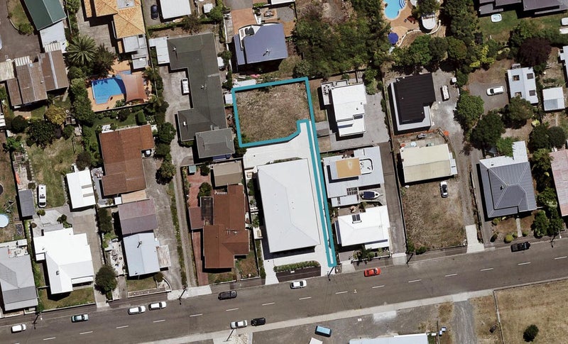 9A Meeanee Quay, Westshore, Napier - Carousel 1