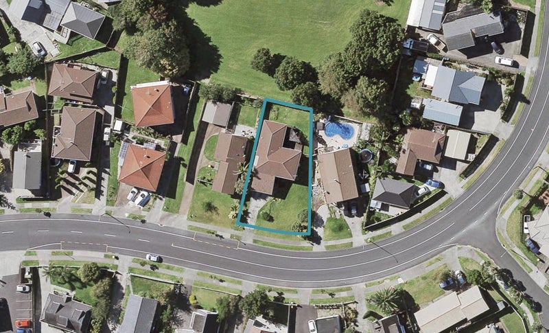169 Bradbury Road, Highland Park, Auckland - Carousel 1