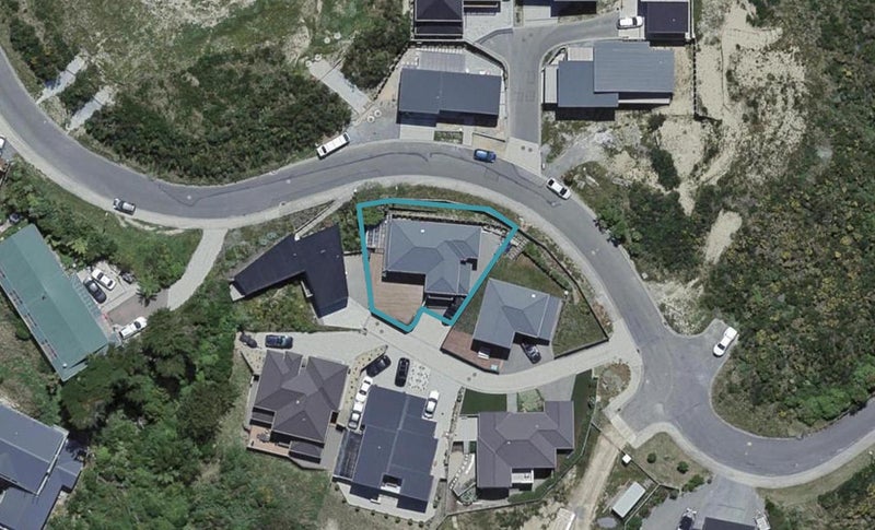 14 Grumman Lane, Newlands, Wellington - Carousel 1