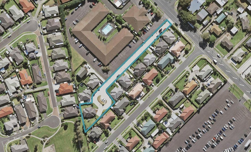 20 Tidal Road, Mangere, Auckland - Carousel 1