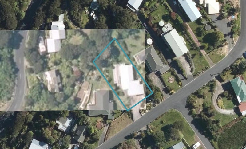31 Oneroa Road, Russell, Russell - Carousel 1