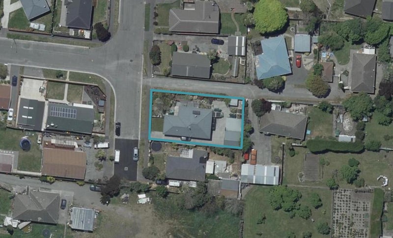 8 Thurso Place, New Brighton, Christchurch - Carousel 1