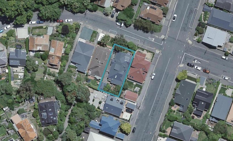 15 Ngaio Road, Kelburn, Wellington - Carousel 1