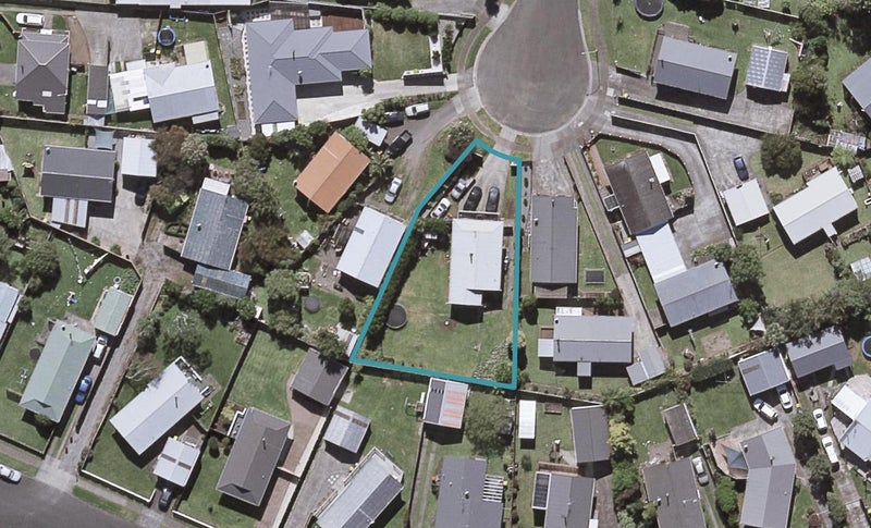 33 Silvan Place, Bell Block, New Plymouth - Carousel 1