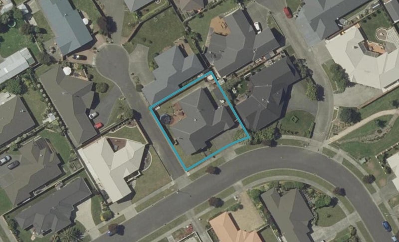 15 Liberty Grove, Kelvin Grove, Palmerston North - Carousel 1