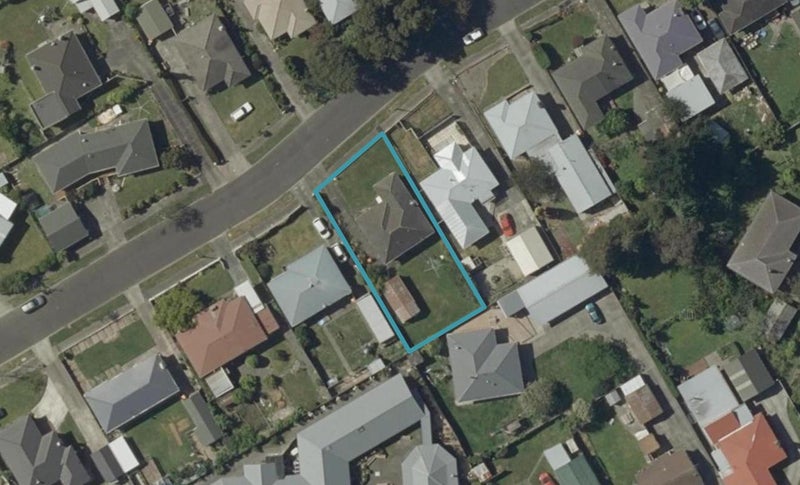 12 Glasgow Street, Takaro, Palmerston North - Carousel 1