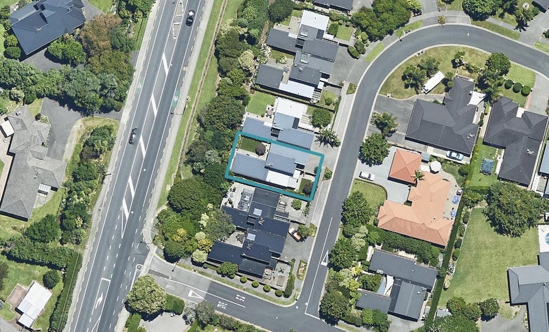 5 Jarrah Park Drive, Pyes Pa, Tauranga - Carousel 1