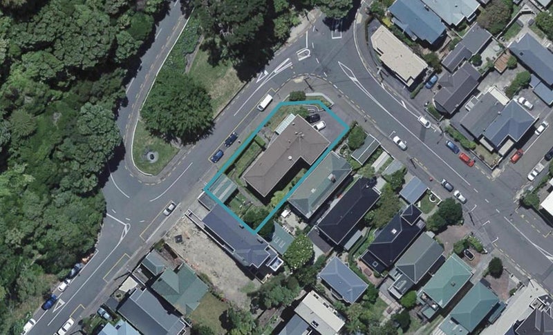 95 Grant Road, Thorndon, Wellington - Carousel 1