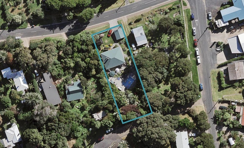 15 Ostend Road, Ostend, Waiheke Island - Carousel 1