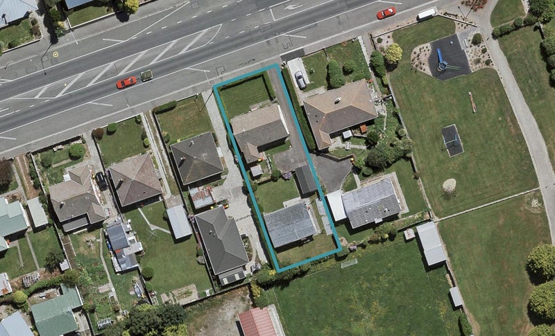 429 Tay ST, Turnbull Thomson Park, INVERCARGILL - Carousel 1