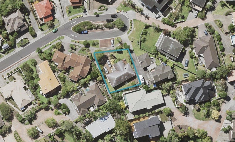 19 Manu Place, Pinehill, Auckland - Carousel 1