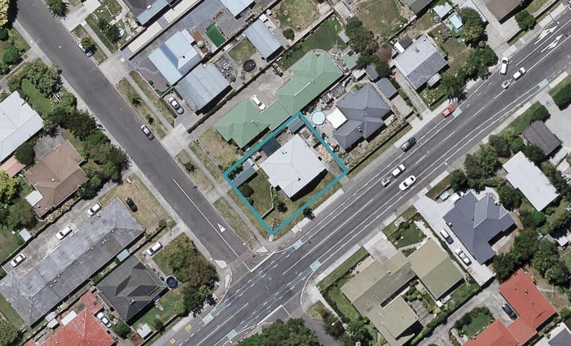 601 Avenue Road West, Saint Leonards, Hastings - Carousel 1