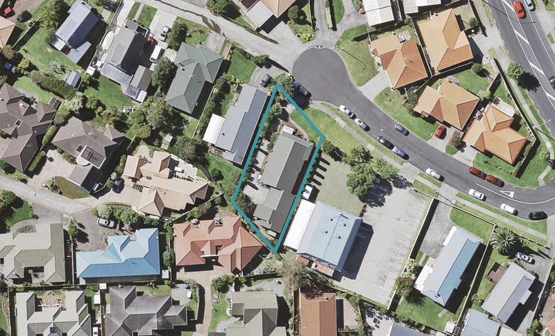 12 Dana Place, Somerville, Auckland - Carousel 1